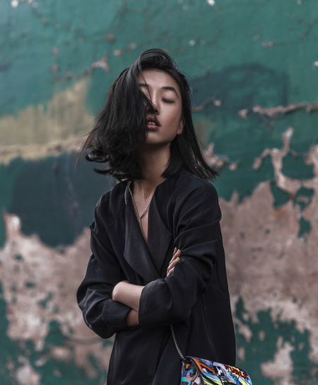 澳大利亚亚裔女孩章凝