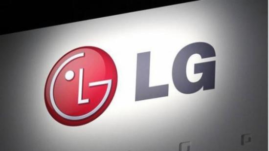 2015年第四季度,LG电子的营业利润为3490亿韩元(约合3.0138亿美元),较上年同期增长27%。 不过,该公司全年营业利润为1.19万亿韩元(约合10.3亿美元),较2014年下滑约35%。2015年营收为56.51万亿韩元,较2014年下滑4%。 智能手机竞争更激烈 LG表示,其家电和空调业务成为关键,销售额有所增长。不过,该公司表示,在第四季度,由于全球电视市场以及不占优势的汇率因素,导致家庭娱乐业务营收出现下滑。LG认为,已经推出的新款OLED电视以及超高清4K电视将在今年被更多消费者所接