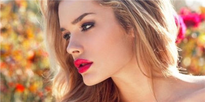 1�ŵ�Ҫ��ǰ�����˸�Ů�ڣ�