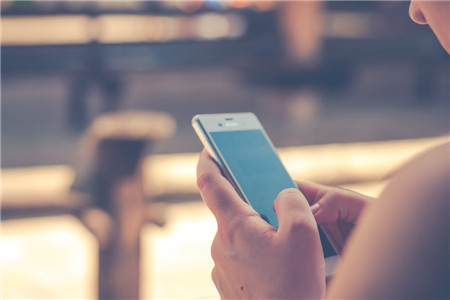 微软推手游直播App：帮玩家用手机直播游戏