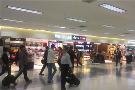 乐天免税店不堪重负 放弃仁川机场经营权