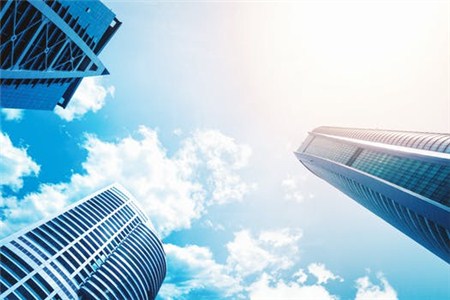 国美为何主打线上线下融合而非低价？