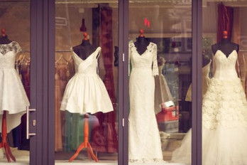 依服宝入驻生产厂商150家 服务企业1万次