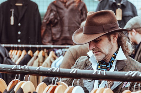 美津浓用棒球服做西服 到2020年欲卖5亿日元