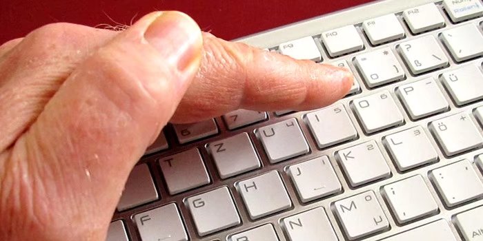 美对华“３０１调查”法律事实依据受到质疑