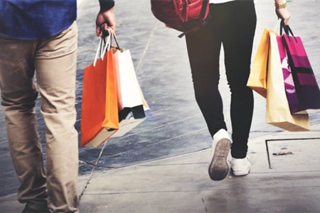 去年韩免税店业绩低迷 乐天营业利润暴跌99%