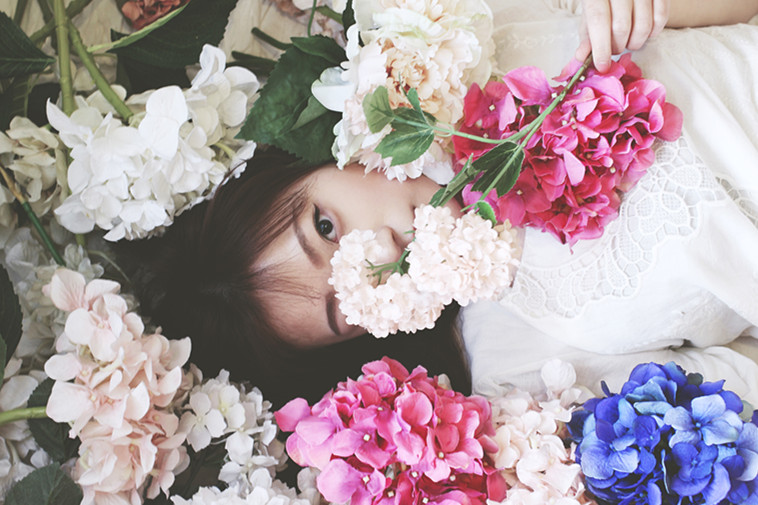 独家|美国时装品牌DVF小程序商城亮相