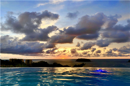 无人物流技术大比拼 菜鸟 京东各有作派