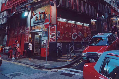 香港首间无人零售快闪店亮相