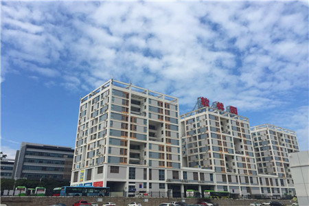 计划业务转型 宜家裁员7500人