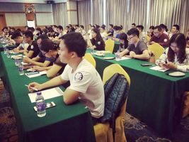 参会成员中80%为工厂和卖家.jpg