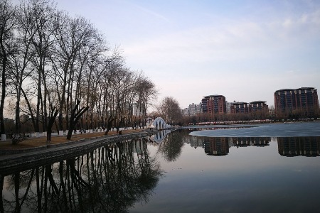 奥克斯“大义”失荆州