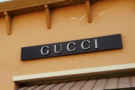 Gucci 收入增速创三年来新低