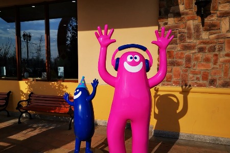 红海之下 如何看良品铺子的新布局？