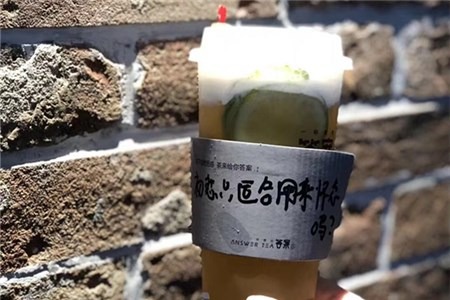 完美日记美妆新零售 新在哪？