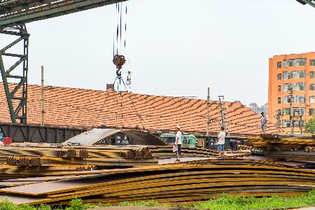 成为物流行业数据中台 中交兴路做车联网的逻辑是什么？