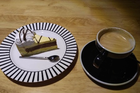 “小店咖啡”会是星巴克瑞幸之外的第三条路吗？