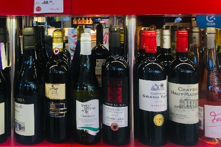 江小白： 把品牌注册到国民心里