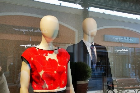 中国服饰营收下降8.9% Jeep品牌许可协议不再续约