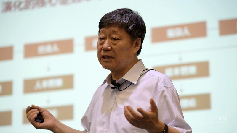 听张瑞敏说砸冰箱的故事