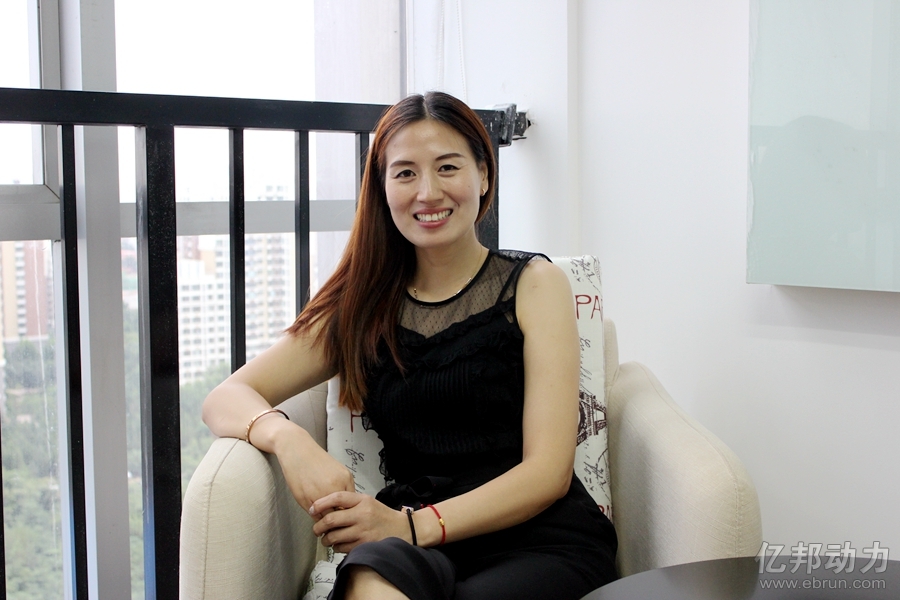 10,爱鲜蜂王媛已经第二次来到亿邦开放日了,轻车熟路,为大家分享她们