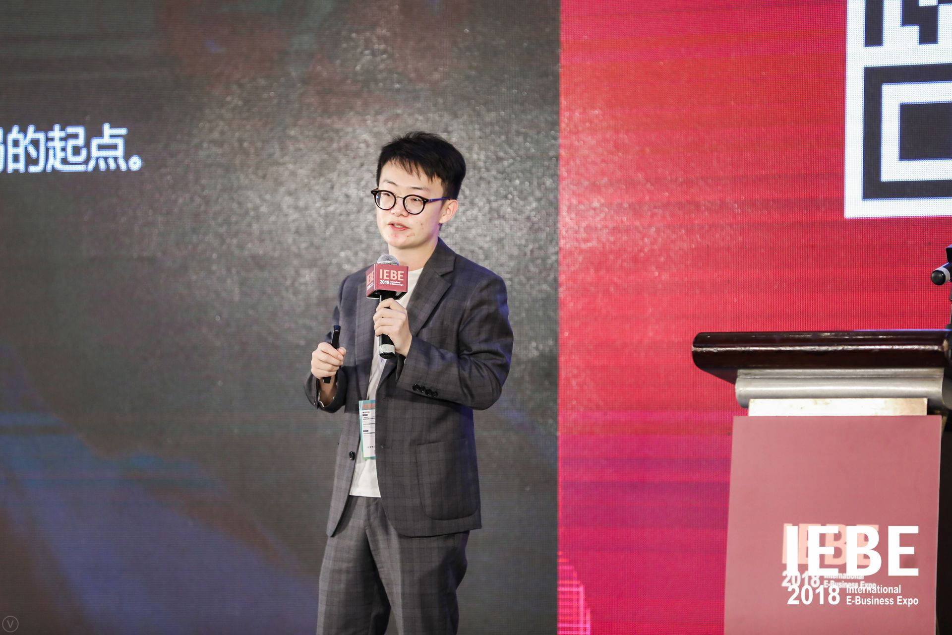 每日优鲜王成：近场零售的思考与实践