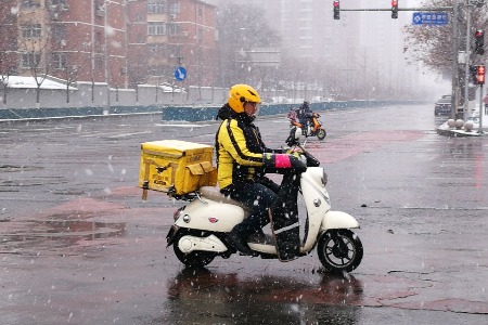 美团外卖“大数据”杀熟？官方回应：数据错误