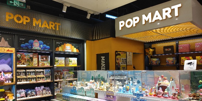 市值千亿 小红书品牌营销：泡泡玛特背后的盲盒生意经