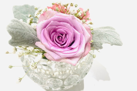 这个四线城市3人团队30平小花店 靠私域年入百万