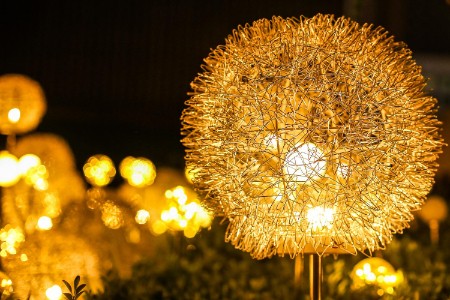 一个1300亿大生意出现：毛利秒杀N个行业