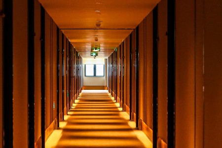 2021年中国零售OMO研究报告