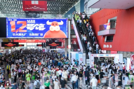 爆款倒逼快反 1688如何携百万工厂数字化转型？