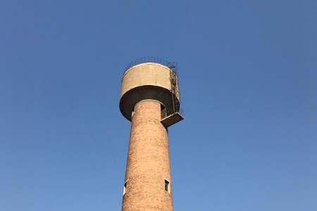 矛盾的工业软件：慢赛道撒热钱 吹起了一些鸡毛