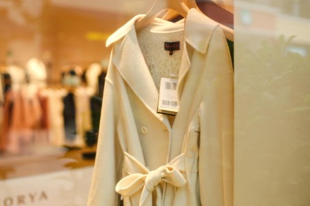 资本“盲押”潮流服装新物种？