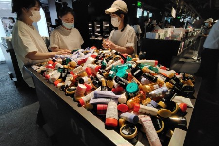 明年起 无功效不护肤