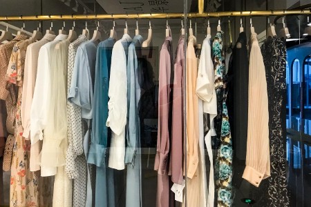 传统快时尚败退 “内衣”“汉服”细分赛道狂欢