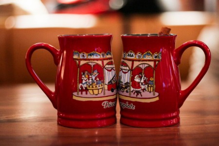 拆解280个新品牌后 我们发现了可复制的四招突围