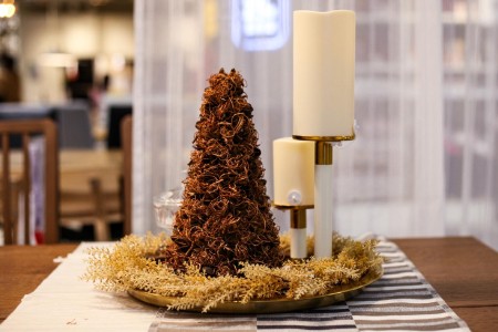 这届年轻人情人节不买花了