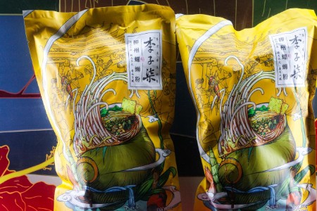 狼烟再起！微念“咬住”李子柒