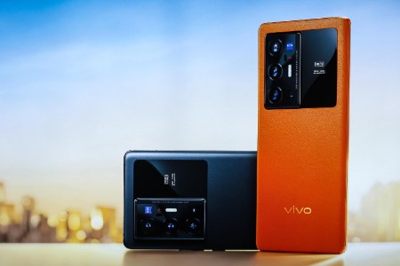 十八线小城手机门店经销商：销量不好我们靠卖电饭煲赚钱