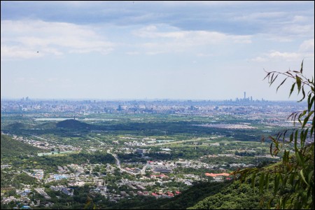 上海浦东推动汽车产业“链式复工”