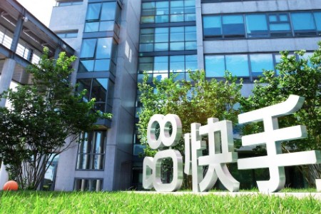 除了抖音 全互联网都是快手的朋友
