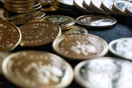 他们不敲代码后 转型做VC