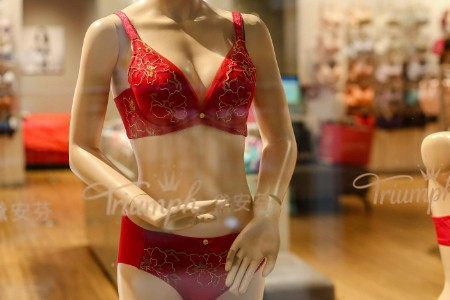 ubras与都市丽人 内衣新老巨头的过招