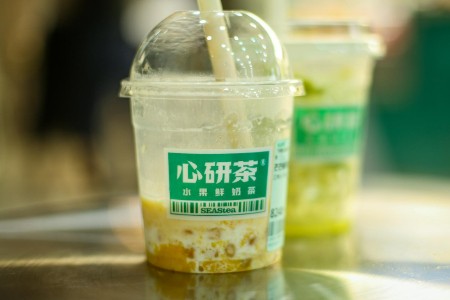 谁在新茶饮背后闷声发财