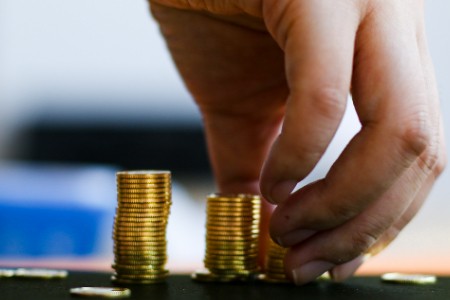 VC都歇了？上半年高瓴创投出手近80次 六成A轮前