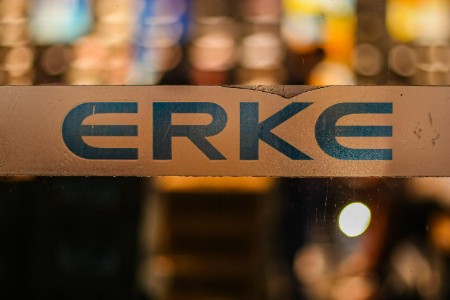 野性消费一年后 鸿星尔克都干了啥？