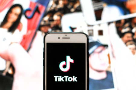 TikTok挑战赛：品牌内容结合潮流热点 让用户为品牌代言