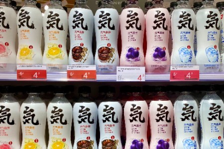 雪碧“宣战”元气森林 饮料战事再升级？