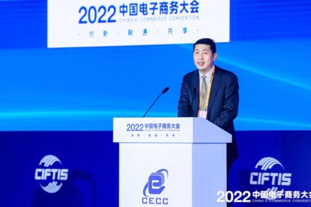 国家邮政局市场监管司副司长林虎:去年快递收入超万亿元